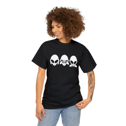 Alien Hear No Evil, See No Evil, Speak No Evil Tee