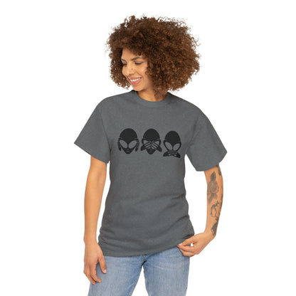 Alien Hear No Evil, See No Evil, Speak No Evil Tee