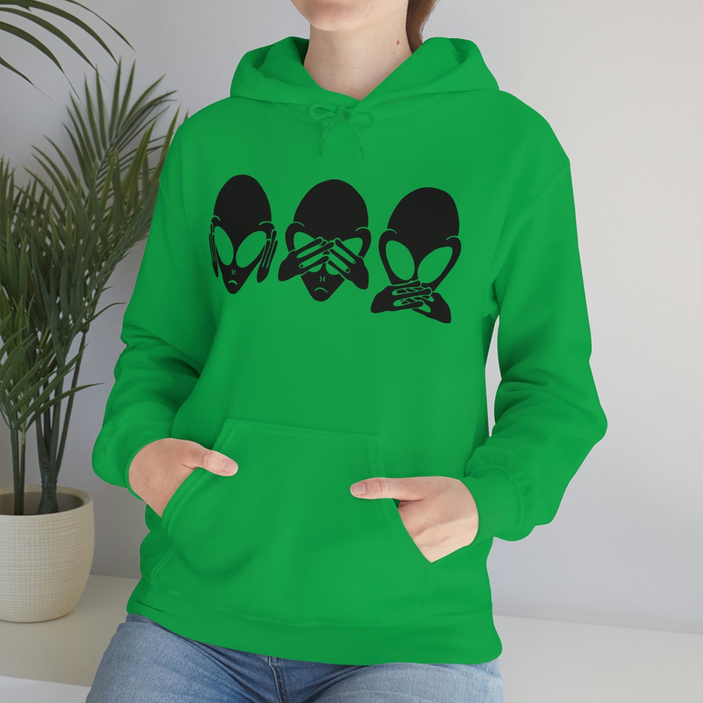 Alien Hear No Evil, See No Evil, Speak No Evil Hoodie